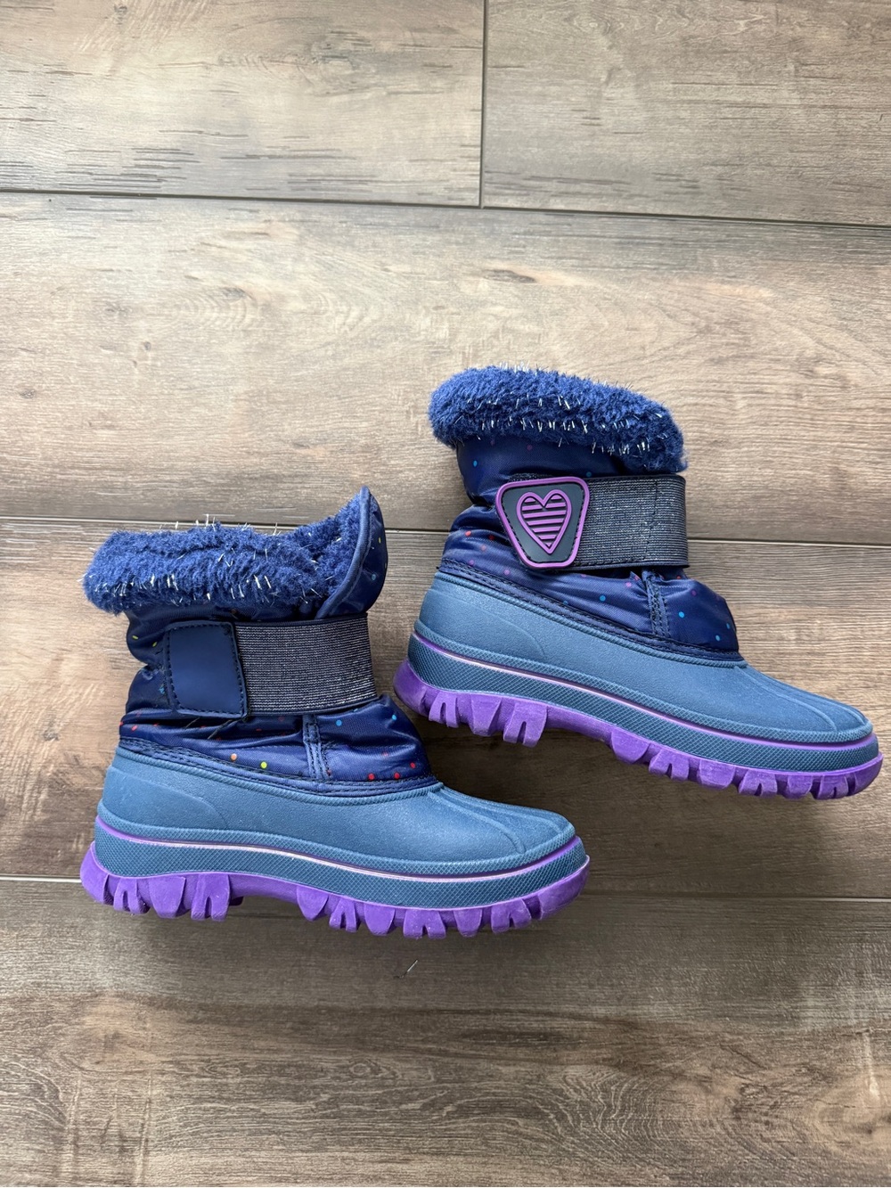 Cat & Jack girls size 12T snow boots